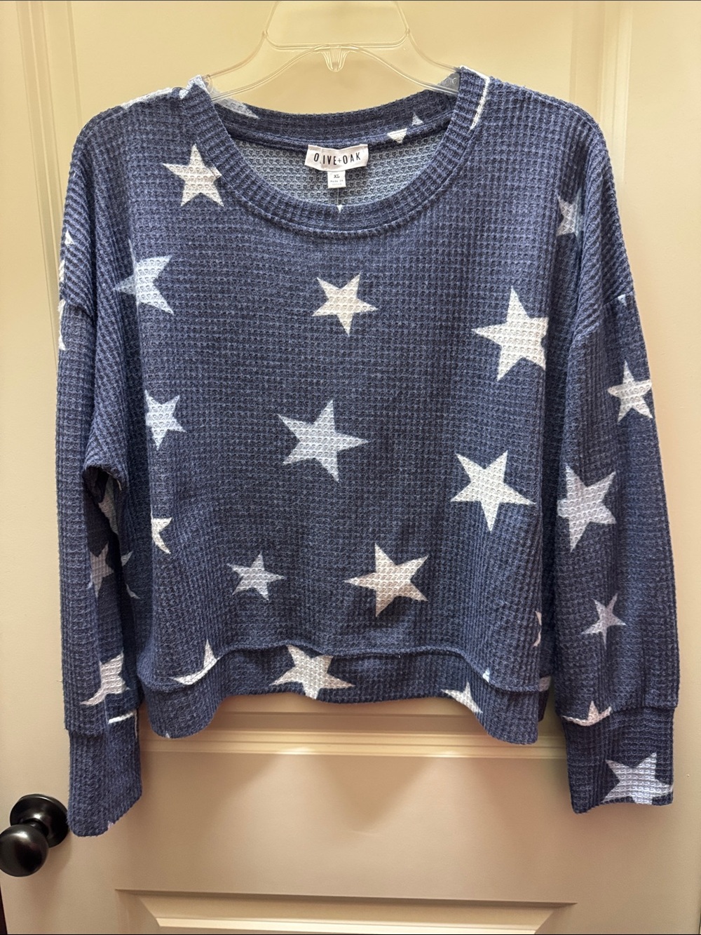 NWT Olive & Oak Blue Star Waffle Knit Top